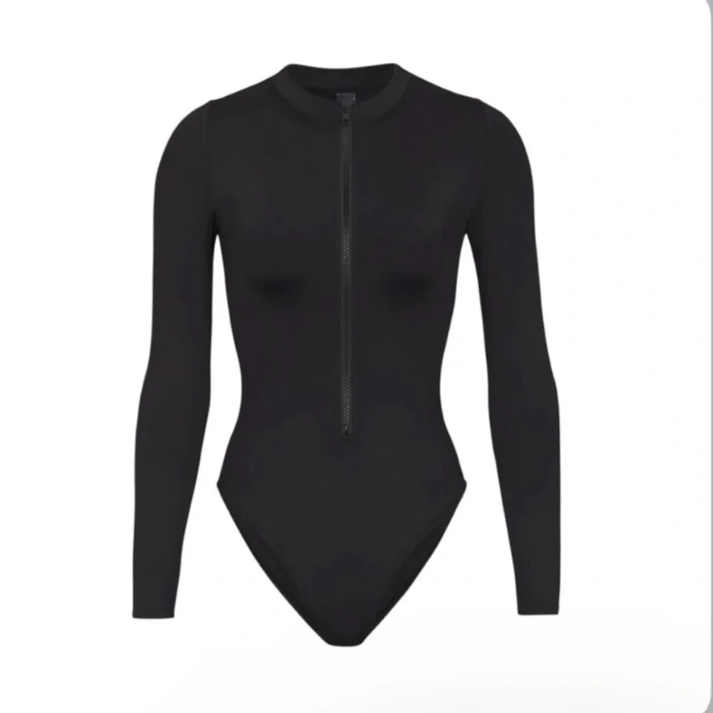COPY - NEW !! SKIMS Swim Zip Front Long Sleeve One piece - ONYX